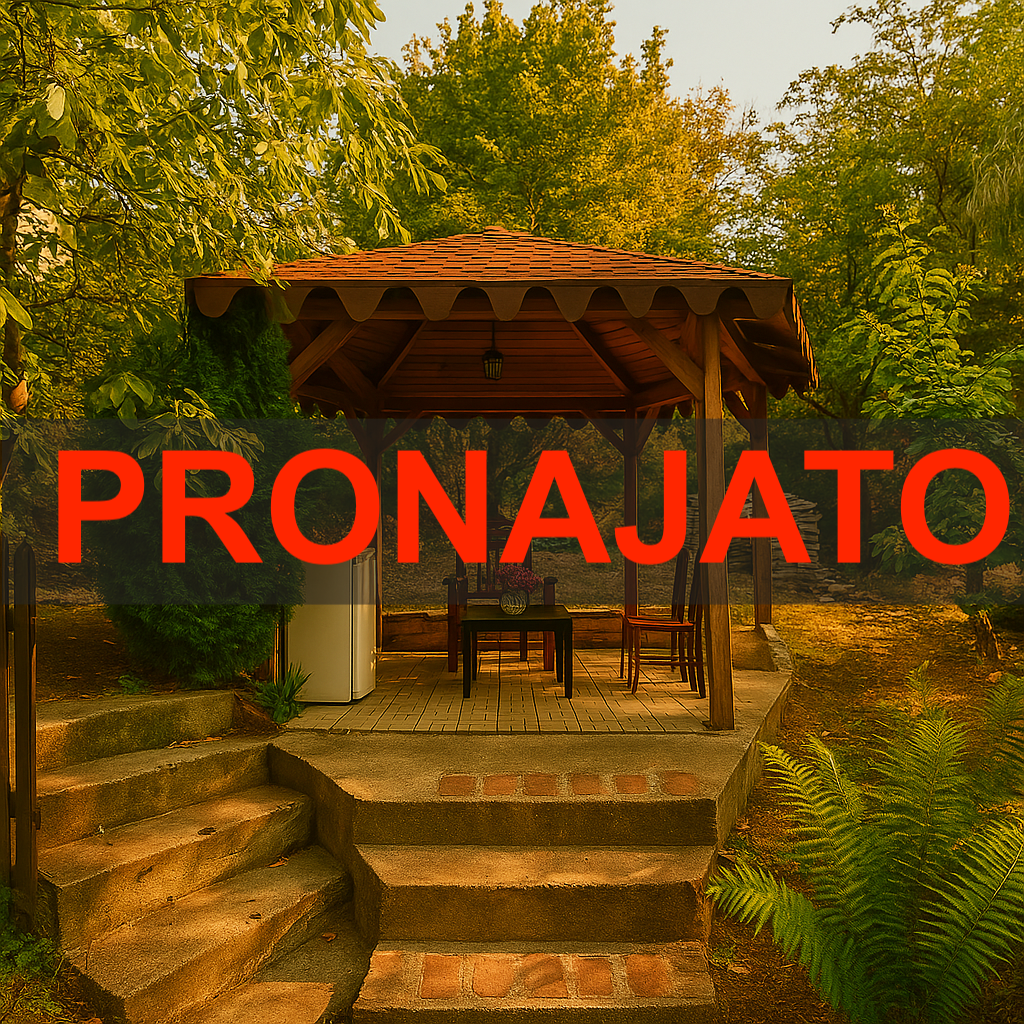 Pronájem prostorného bytu 2+1 (70 m²) s vlastní zahradou a parkováním v Roztokách u Prahy.