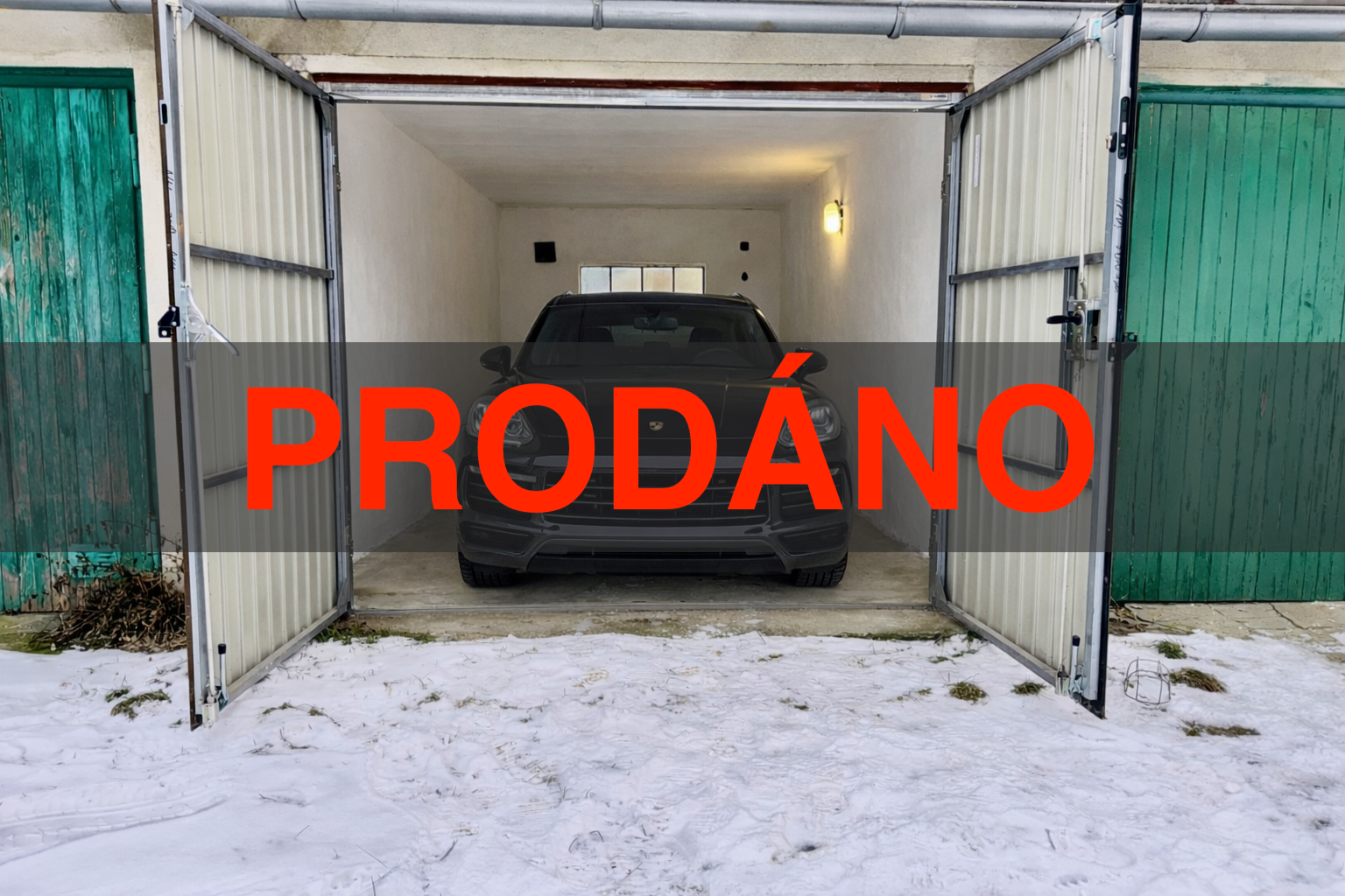 Prodej samostatné garáže na vlastním pozemku v Roztokách u Prahy